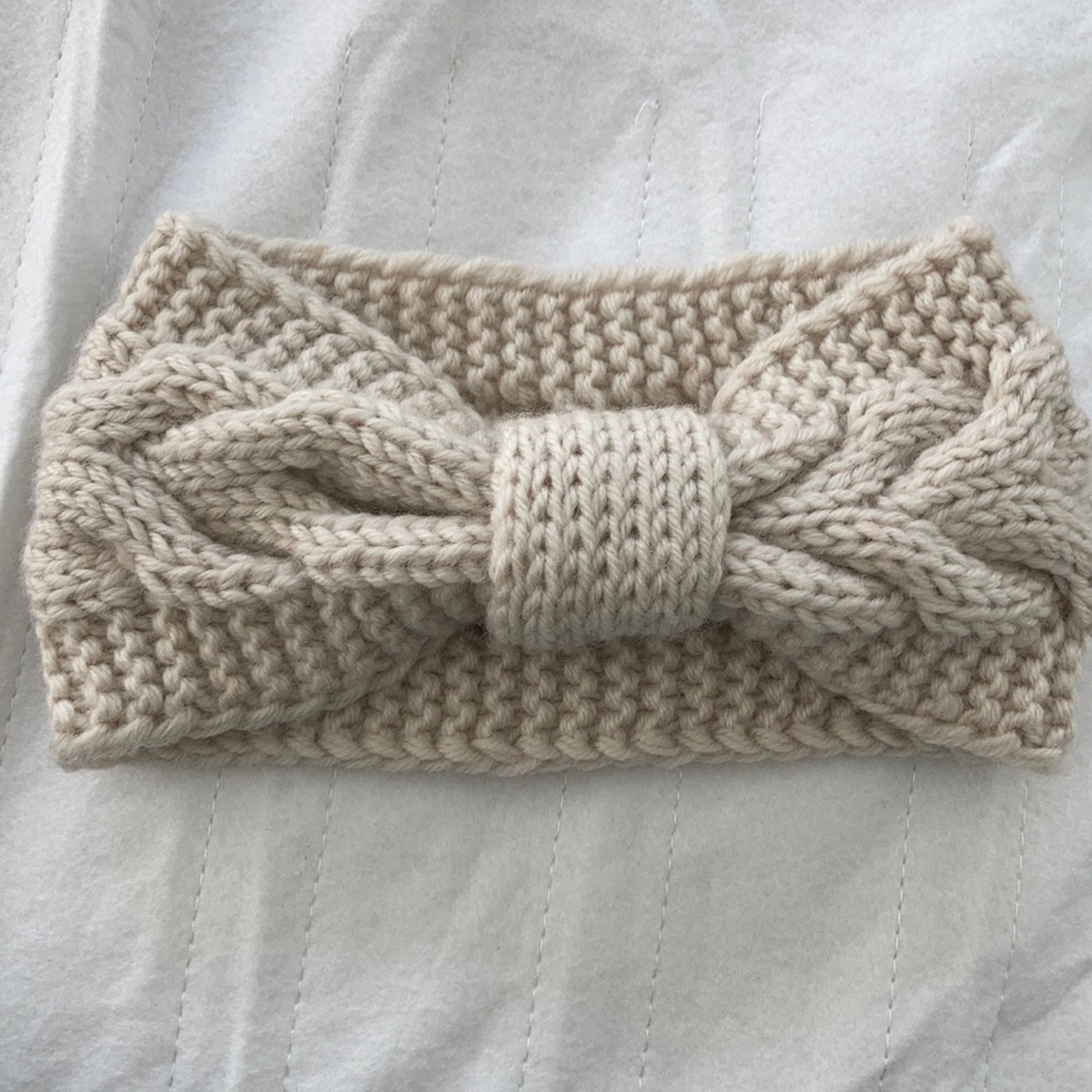 NWOT Ear Warmer Headband
